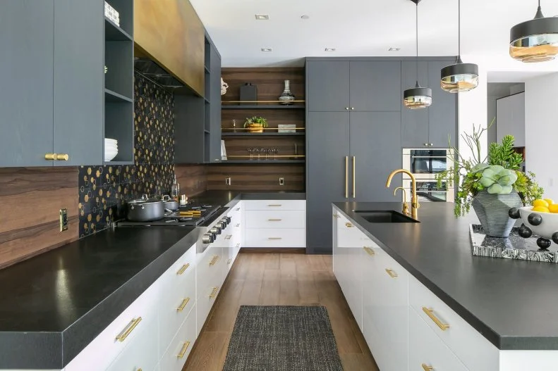 Gray Modern Kitchen