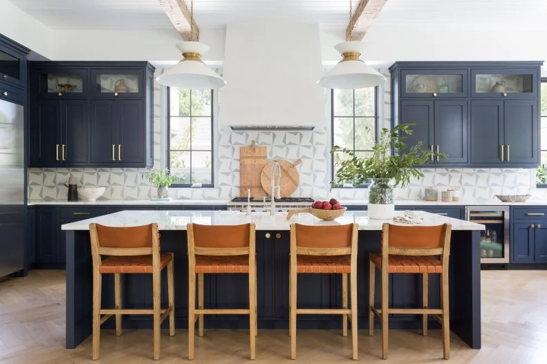 Cabinets to the Ceiling