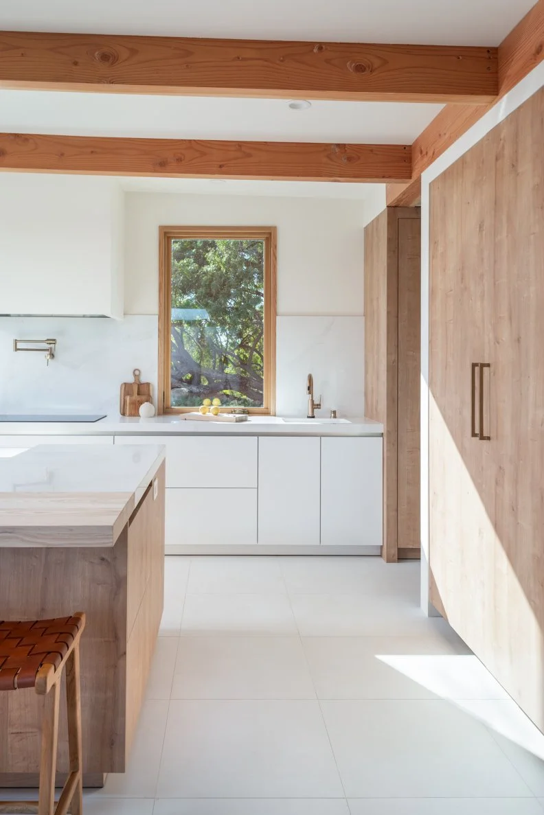 Midcentury Kitchen With White Floor