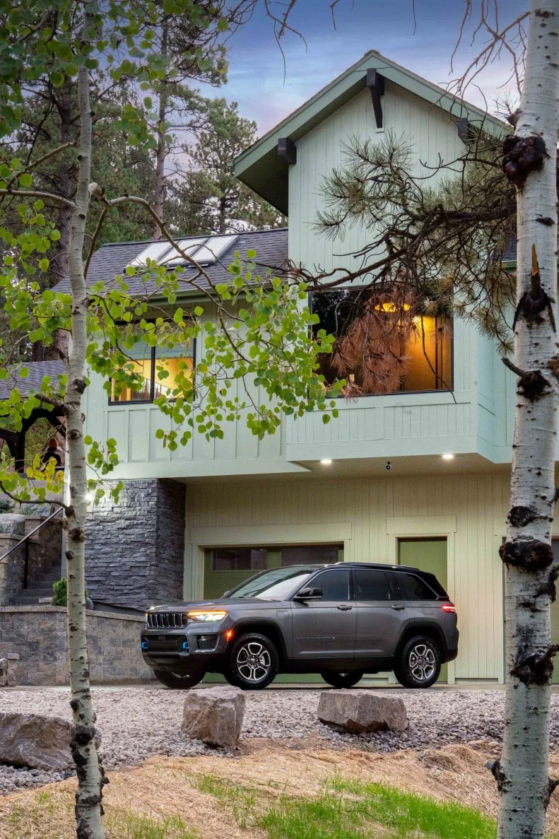 Green Exterior With Jeep