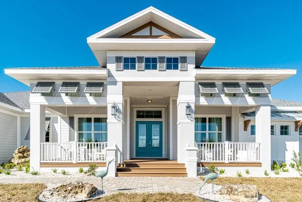 The front porch of Brian and Mika Kleinschmidt's dream home as seen on 100 Day Dream Home.