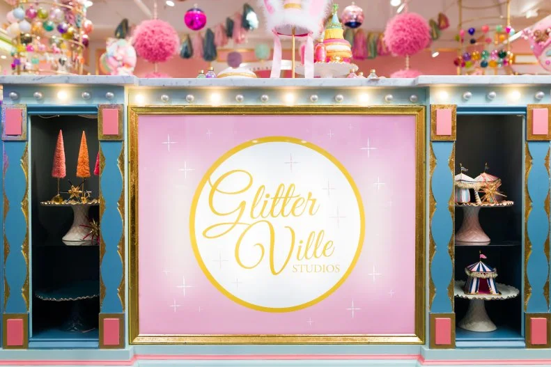 _Tomas-Espinoza_Creative-Genius_Glitterville_