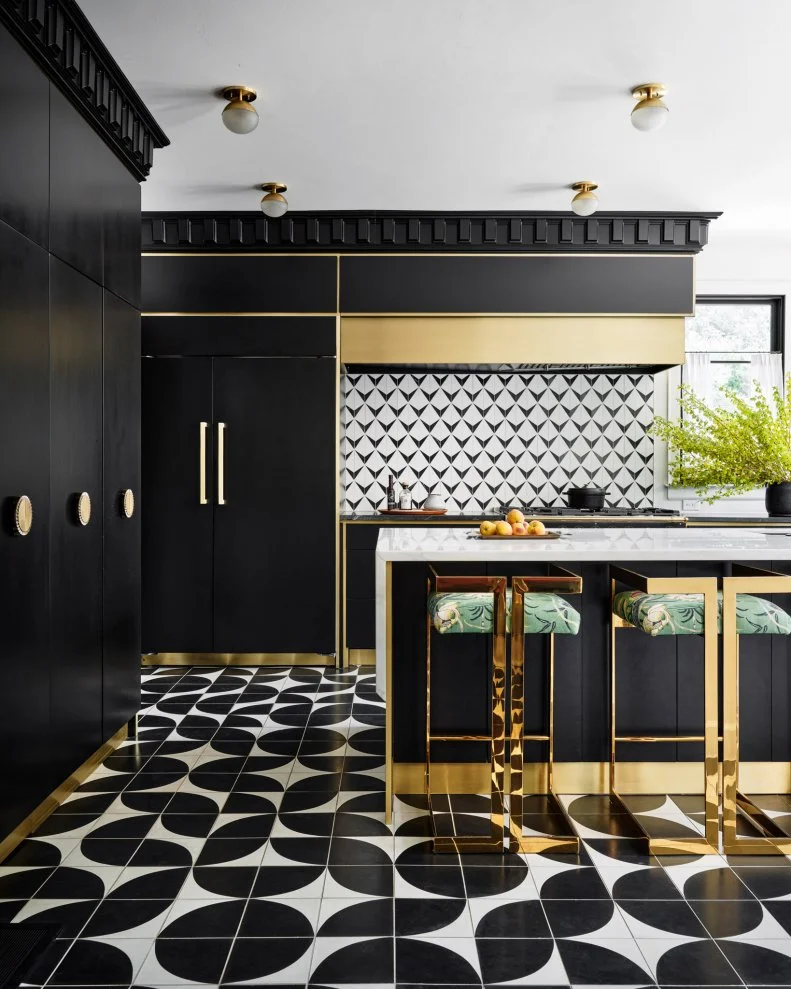 Black, White and Gold Kitchen