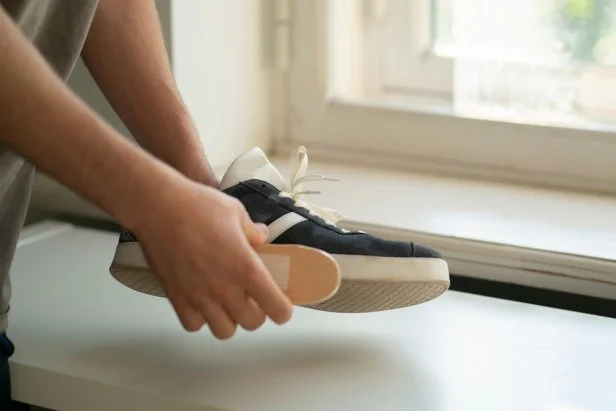 how to wash shoes and keep them clean