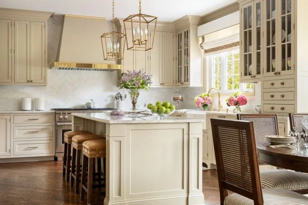 Neutral Kitchen Cabinets