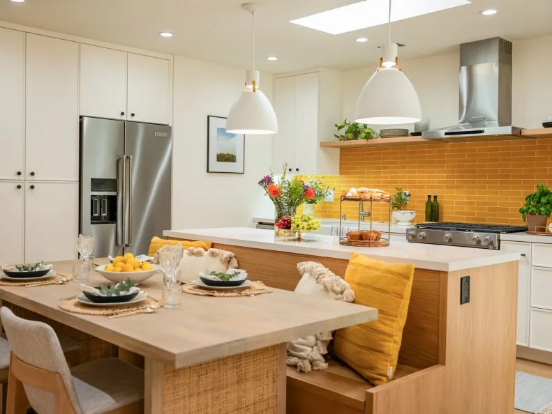 Scott and Adrianne's kitchen, as seen on Don't Hate Your House with the Property Brothers, Season 1.