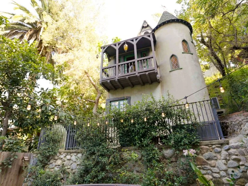 The "Snow White House" exterior, as seen on Zillow Gone Wild, Season 1.