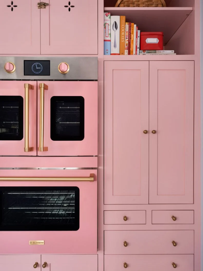 Retro Kitchen With Pink Cabinets and Pink Oven