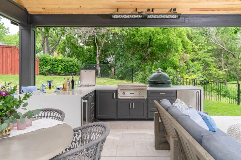 Outdoor Kitchen With Charcoal Gray Cabinets