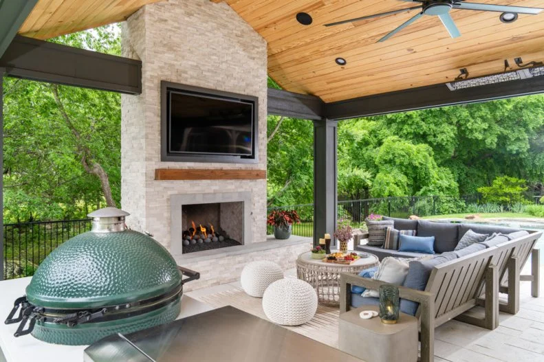Covered Outdoor Living Space
