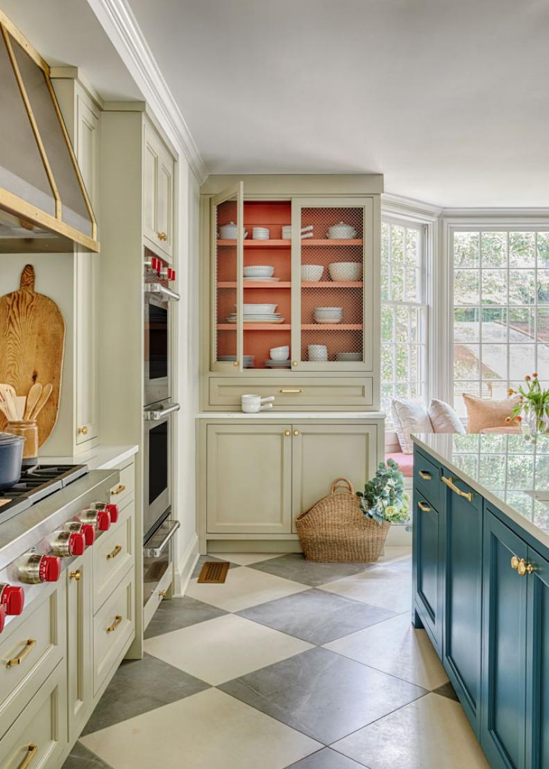 Coral Display Kitchen Cabinets