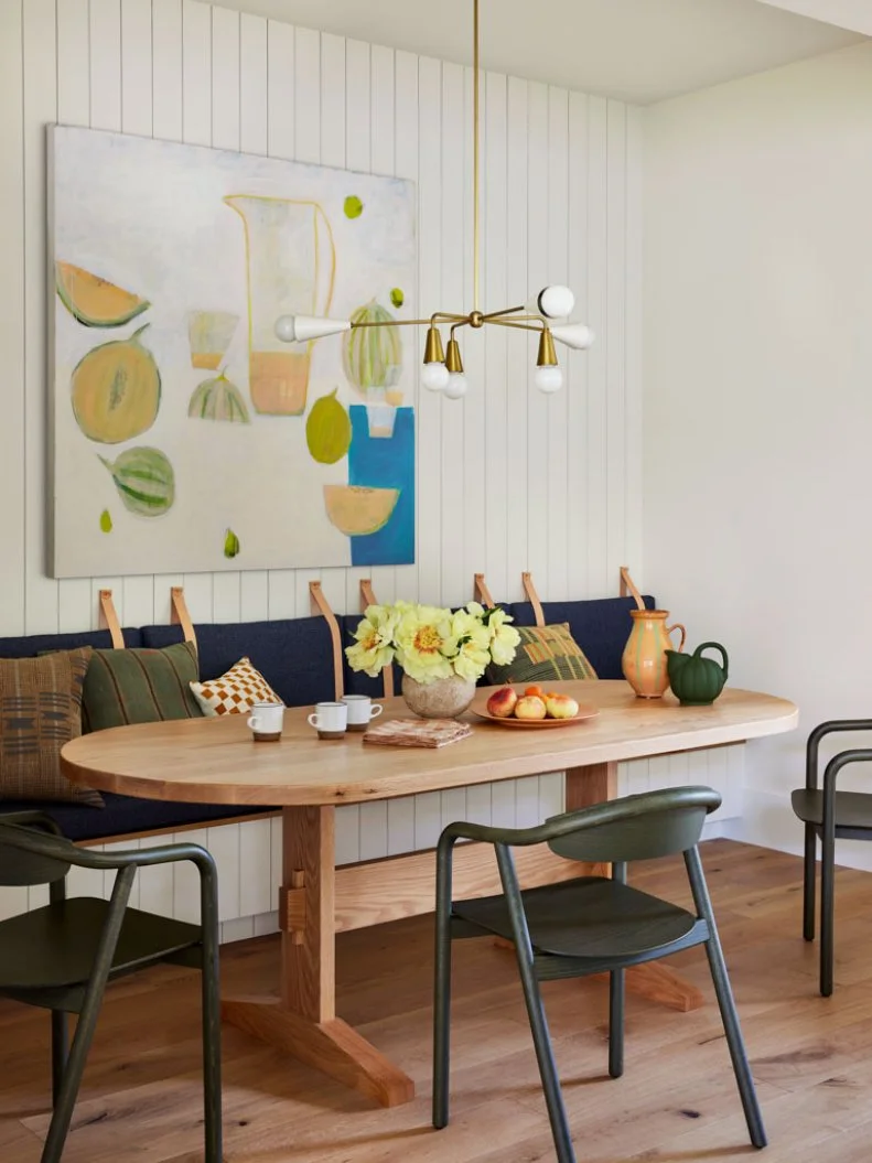 Pendant Light Above Breakfast Nook Table and Banquette