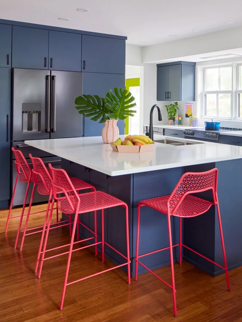 White Kitchen With Navy Cabinets and Island