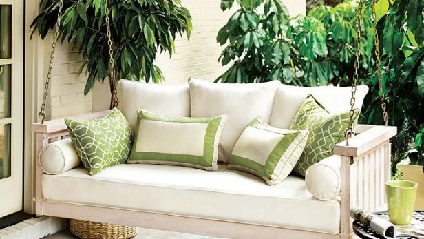 20 Best Porch Swings for Every Style and Budget
