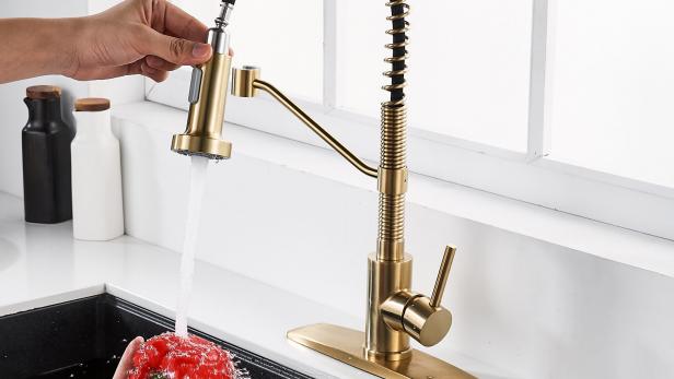 The Best Kitchen Faucets for Every Style and Budget