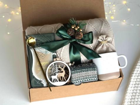 Small Businesses We Love to Shop for Small Business Saturday