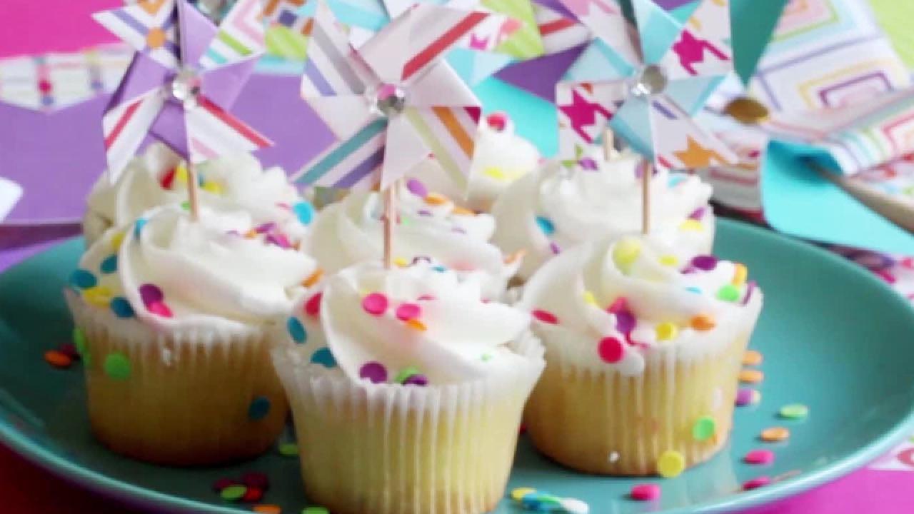 Mini Pinwheel Cupcake Toppers