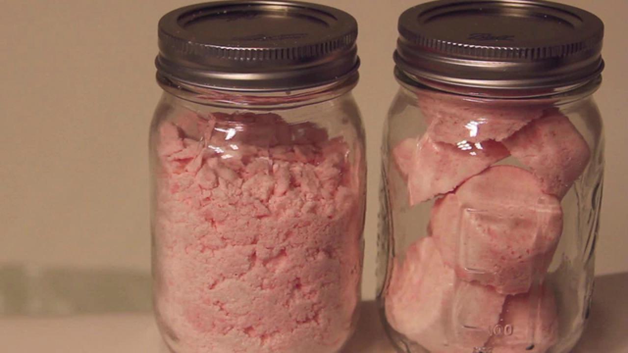 Mother's Day Fizzy Bath Bombs