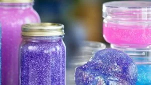 DIY Glitter Stress Relievers