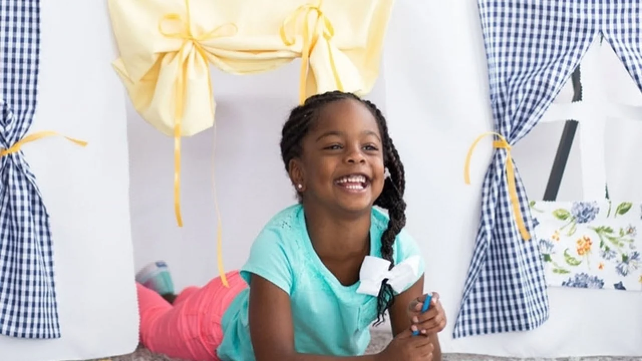 DIY Tablecloth Playhouse