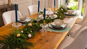 How to Recreate 'Table Wars' Winter Wonderland Table