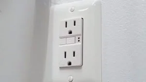 Replace an Outlet With a GFCI