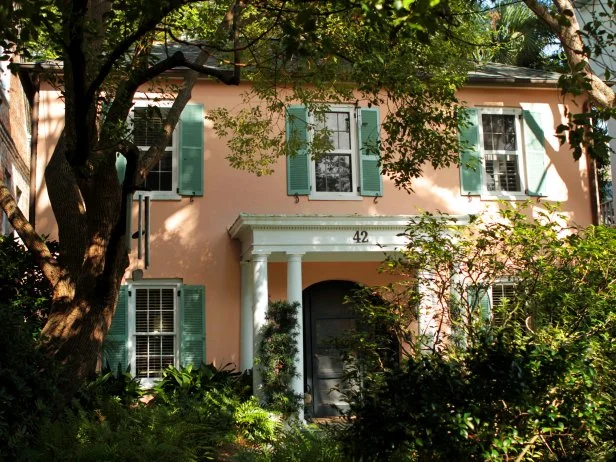 Tour Charleston's Historic Homes | HGTV