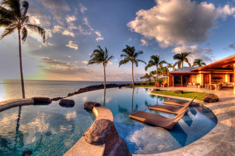 Amazing Oceanfront Home on Hawaii: Pool 