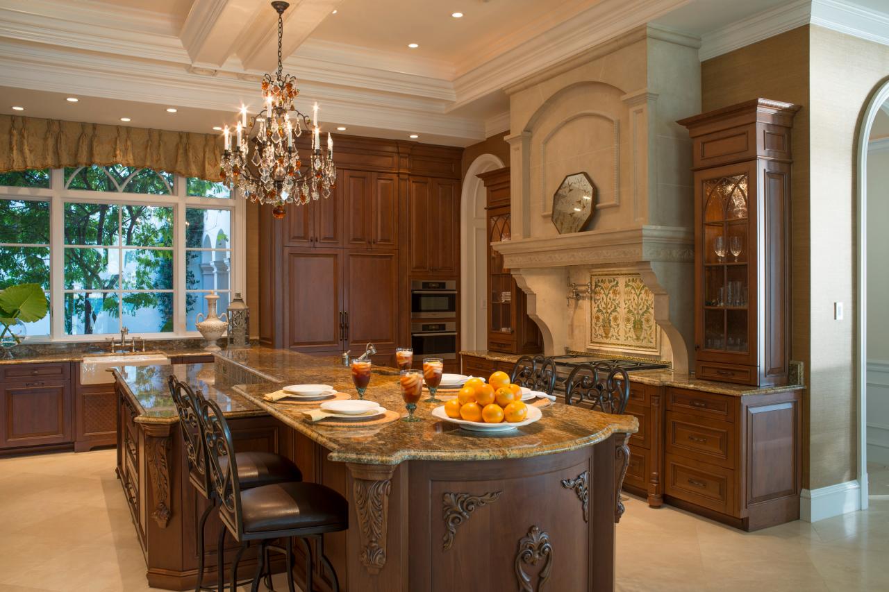 Kitchens In Mansions
