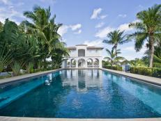 Pool House Of Notorious Gangster Al Capone In Miami Beach