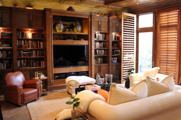 Living Room in Carole Shashona’s Home in California