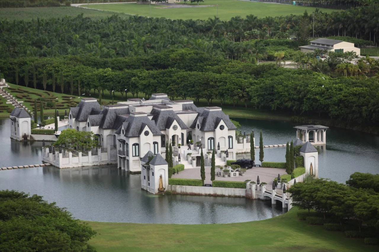 Amazing Water Homes