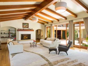 Bruce Willis' Beverly Hills Mansion: Living Room