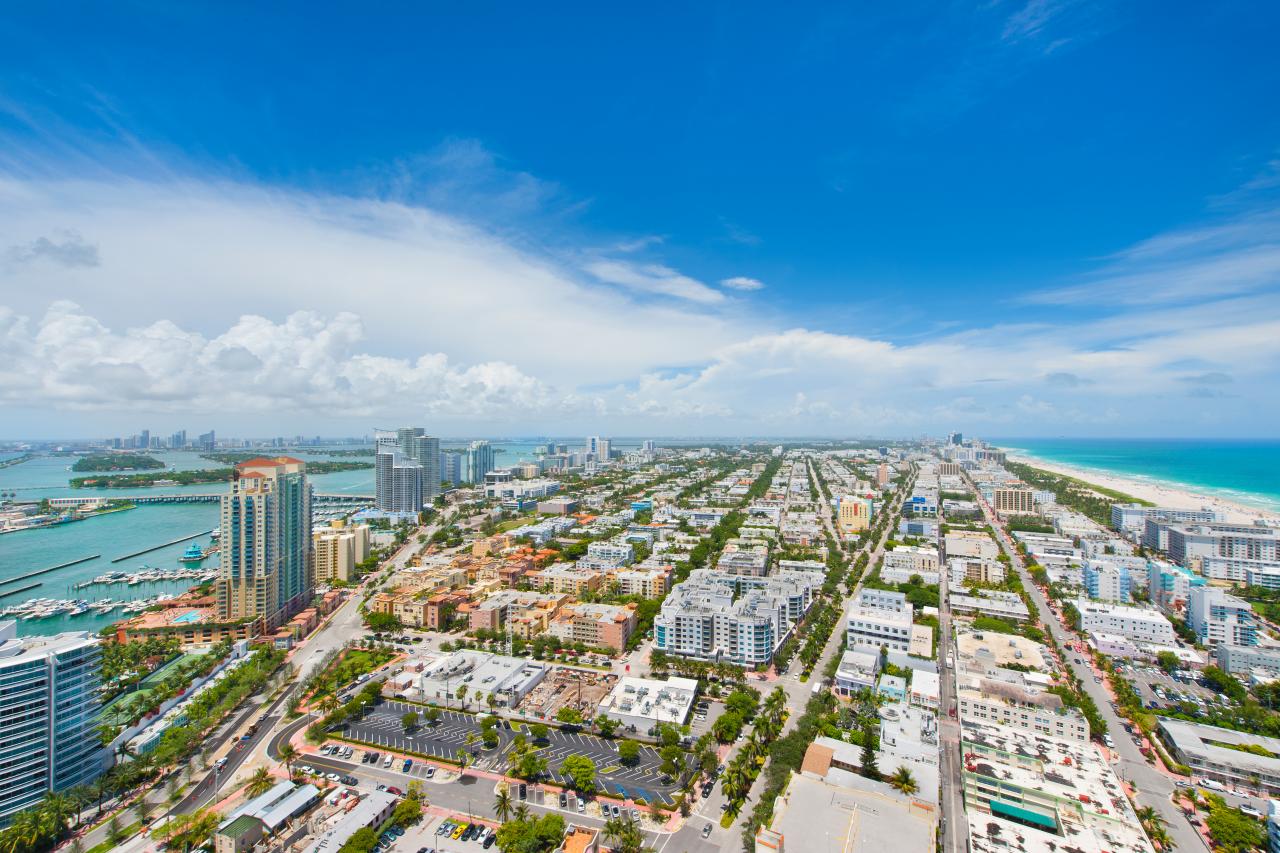 Tour a Miami Beach Sky Home | Home Styles | HGTV