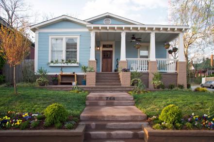 Outdoor Areas: Kick Up Your Curb Appeal