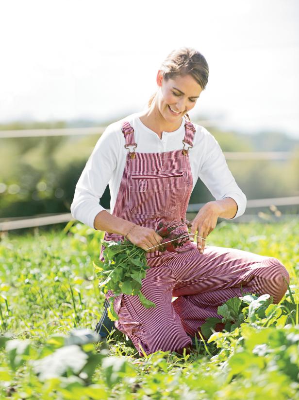 The best clothes to wear in the garden all year round