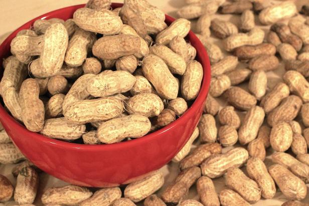 Home roasting captures the flavor of freshly harvested peanuts.