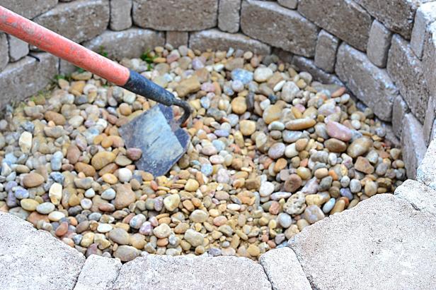 How To Build An Easy Backyard Fire Pit, Fire Pit Bottom Material