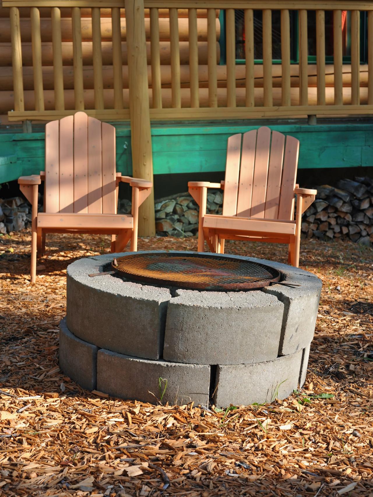 Cinder Block Fire Pits Design Ideas, How Many Retaining Wall Blocks To Build A Fire Pit