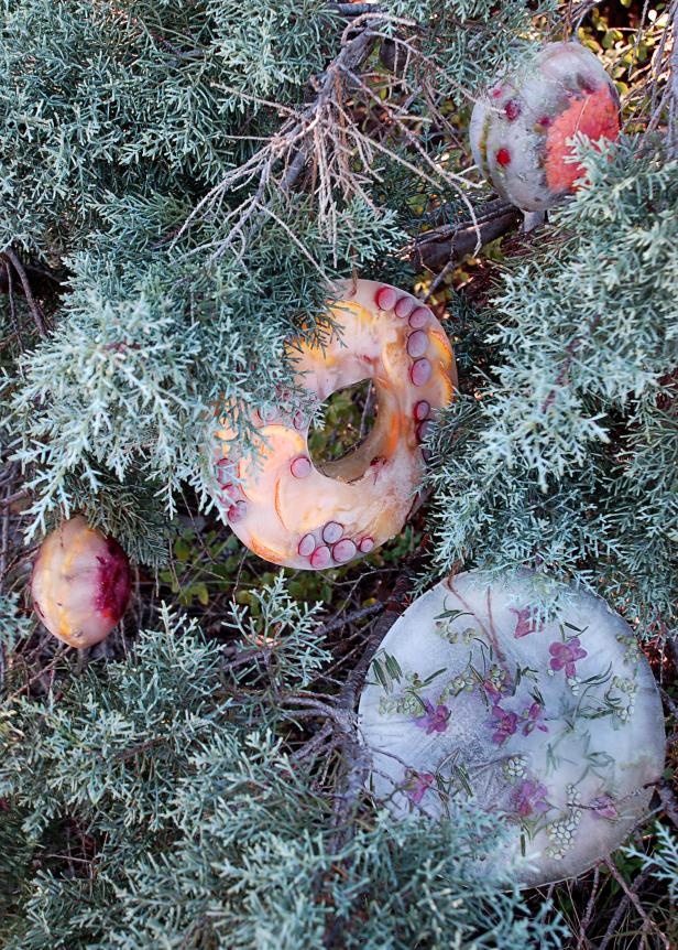 outdoor christmas decorations tree balls