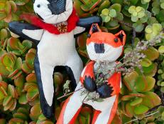 Add a bit of your garden to make these critters extra special. Our fox is holding a bunch of dried flowers and our badger has added a dried accent to his bright wool scarf!