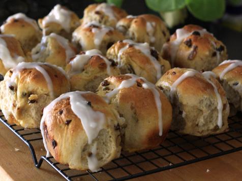 Cook Up Some Hot Cross Buns