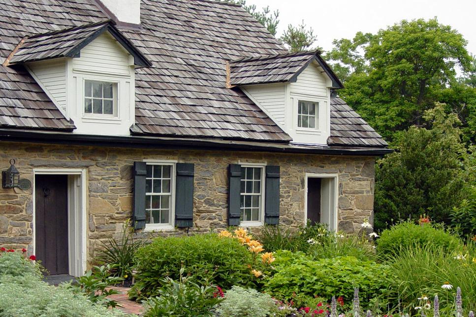 Tour An English Cottage Garden In Maryland Hgtv