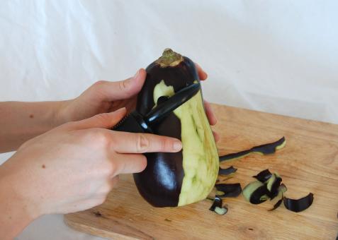 Eggplant Peeler,Eggplant Peeling Machine,Eggplant Peeling Machine