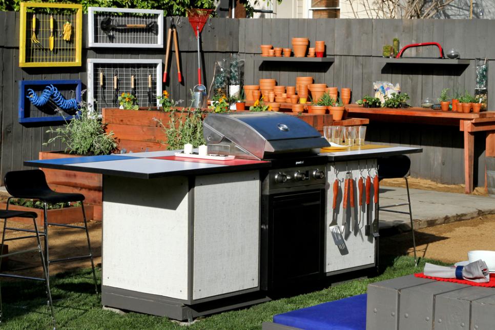 Outdoor Kitchen Ideas | HGTV