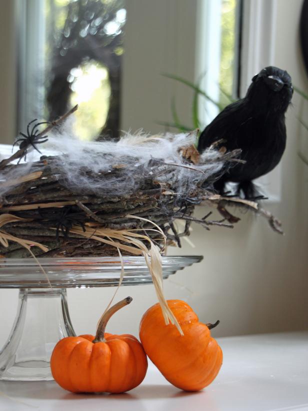 Raven's Nest Centerpiece
