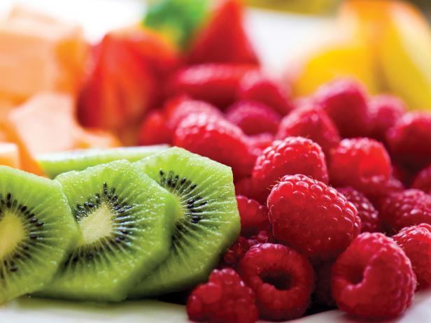 Berries Melon and Kiwi Fruit Tray.&nbsp;