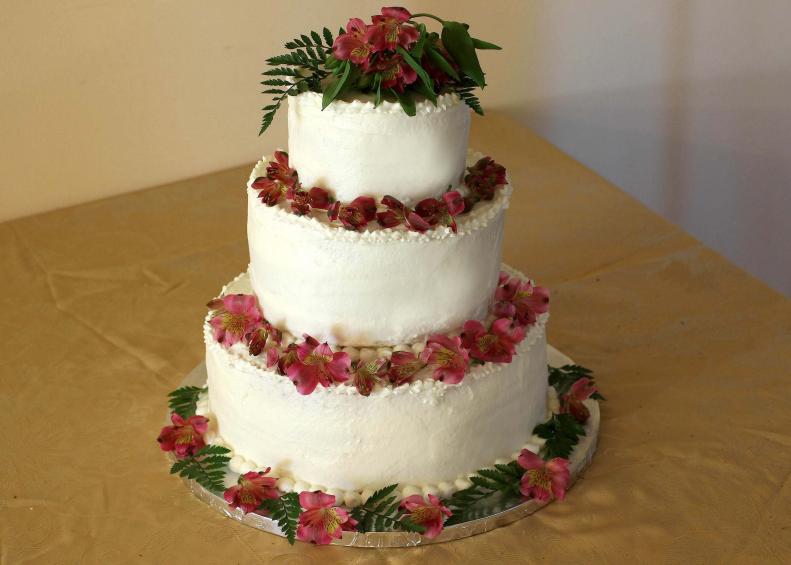 A homemade wedding cake can be a real money saver and adds an impressive personal touch to the big day. Making your own wedding cake is easier than it sounds!