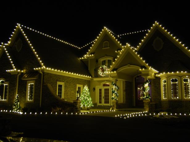 Tips for Installing Outdoor Holiday Lighting | HGTV