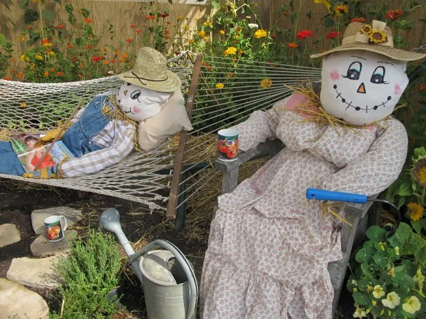 How to Get Another Scarecrow Garden Design: Creativity Tips